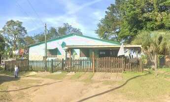 Imagem: Casa em Guaíba c/ 2 quartos e pátio amplo