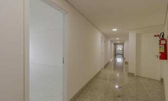 Imagem 6: Sala de 29m com banheiro, piso novo, prédio moderno e funcional