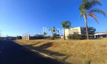 Imagem 3: Casa Condomínio Fechado para aluguel, 3 quartos, 2 vagas, Aclimação - Uberlândia/MG