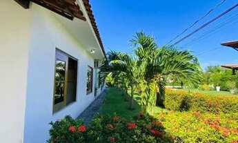 Imagem 2: Casa de condomínio para venda possui 380 metros quadrados com 4 quartos