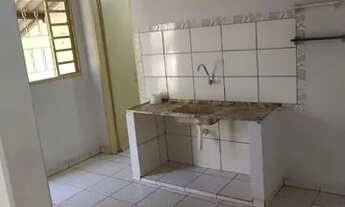 Imagem 5: Casa de 2 quartos com garagem coberta em ótima localização