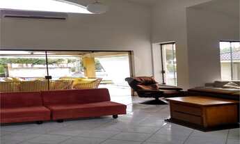 Imagem 3: Casa 5 suites em Condominio fechado à venda na Praia de Pernambuco no Guarujá