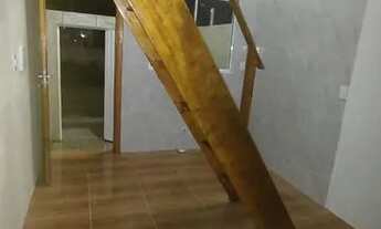 Imagem: Alugo casa palhoça