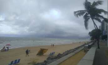 Imagem 3: Apartamento com aproximadamente 230m2, 4 Suítes, 4 vagas, Avenida, Vista Mar!