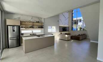 Imagem 3: Casa Alto Padrão Condomínio Fechado. Campeche