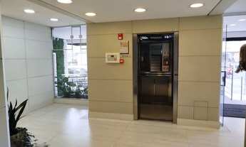 Imagem 4: Oportunidade de Venda: Sala Comercial em Centro Médico no Coração de BC