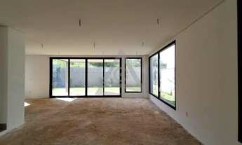 Imagem 2: Casa à venda em Campinas, Alphaville Dom Pedro, com 3 suítes, com 229 m², Reserva Alpha Ga