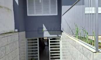 Imagem 3: Casa à venda no bairro Vila Ipiranga, Porto Alegre