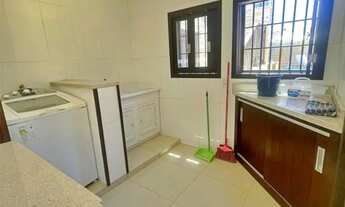 Imagem 7: Réveillon 2026 - Casa c/ 5 Quartos (AR) - C/ Piscina - Praia Grande - 1 Quadra Mar