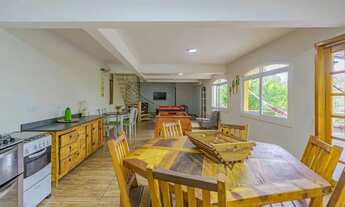 Imagem 3: Casa em condomínio para venda com 3 quartos, sendo 3 suítes , 250m²