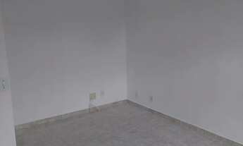 Imagem 7: Casa para aluguel possui 30 metros quadrados com 2 quartos em Valverde - Nova Iguaçu - RJ