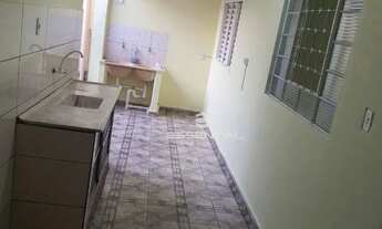 Imagem: Edícula com 2 dormitórios para alugar