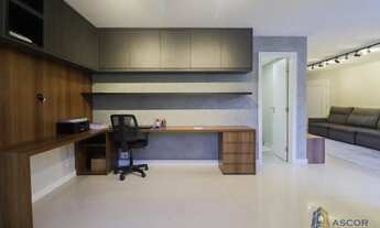 Imagem 6: Apartamento Amplo no Centro de Florianópolis - Conforto, Espaço e Praticidade em um Só Lug