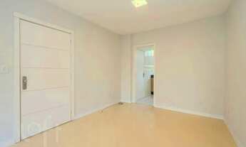 Imagem 4: Imóvel para venda possui 79 metros quadrados com 2 quartos em Auxiliadora - Porto Alegre