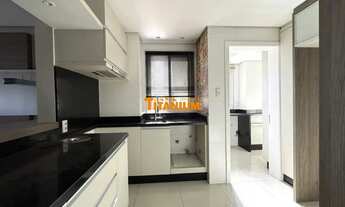 Imagem 7: Apartamento com 3 dormitórios, sendo uma suíte, andar alto, bela vista, garagem para 3 car