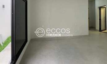 Imagem 7: Casa à venda, 3 quartos, 3 suítes, 3 vagas, Laranjeiras - Uberlândia/MG