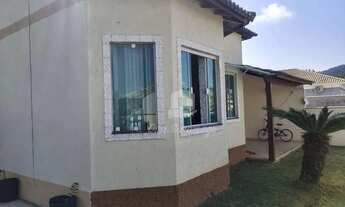 Imagem 5: Maravilhosa Casa com 5 quartos 2 suítes no Condomínio Residencial Ubatã