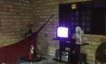 Imagem 7: Vendo Casa de esquina, frente leste, terreno 19 x 30, á poucos metros do Mar - Toda Escrit