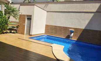 Imagem 3: Sobrado para venda com 243 metros quadrados com 4 quartos