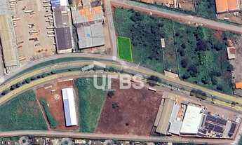 Imagem: Terreno de Esquina à Venda Av. Perimetral