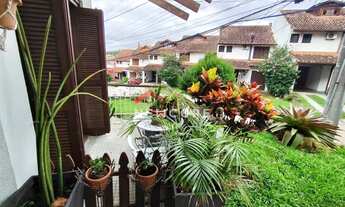 Imagem 2: Casa de condomínio em Avenida Eduardo Prado - Cavalhada - Porto Alegre/RS