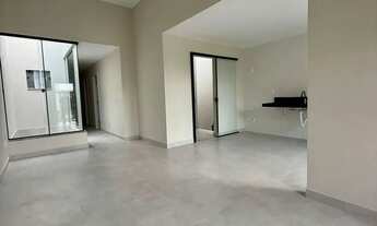 Imagem 4: G - Casa de 3 Quartos com Suíte e Closet em Residencial Centro da Serra...