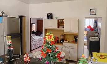 Imagem 7: Proprietário vende linda casa com piscina, completa e bem localizada !