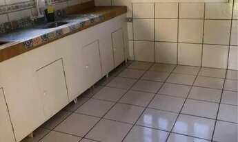 Imagem 5: Casa em terreno com 360m2 em rua calçada no Campeche