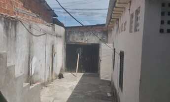 Imagem 3: Vendo duas casas no mesmo terreno (obs: casas precisam de reforma) Contato: *61zap