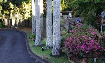 Imagem 2: Casa com 3 suítes e 14 vagas de garagem no Jardim Botânico, Souzas