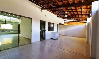 Imagem 4: Casa de condomínio para venda com 180 metros quadrados com 3 quartos