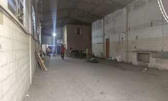 Imagem 4: Galpão para Locação em São Paulo, Vila Carmosina, 1 dormitório, 1 suíte, 1 banheiro, 1 vag