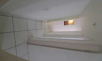 Imagem 3: Apartamento para aluguel possui 72 metros quadrados com 3 quartos com armários