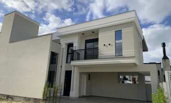 Imagem 2: Casa de 3 suítes recém construída no Deltaville