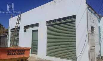 Imagem: Sala comercial com lote inteiro de 360 metros