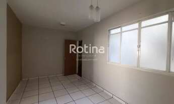 Imagem 4: Apartamento para aluguel, 3 quartos, 1 suíte, 1 vaga, Santa Mônica - Uberlândia/MG