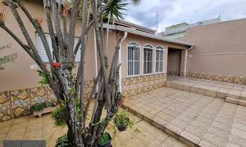 Imagem: Casa térrea à venda em Jardim Bandeirantes