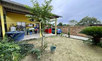 Imagem 2: VENDE - SE CASA COM LOCALIZAÇÃO PRIVILEGIADA