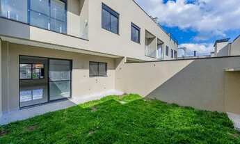 Imagem 7: Sobrado triplex com terraço, 3 suítes e quintal com aproximadamente 60m²