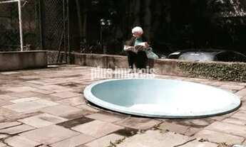 Imagem 2: BEM LOCALIZADO, PRÓXIMO A SHOPPINGS