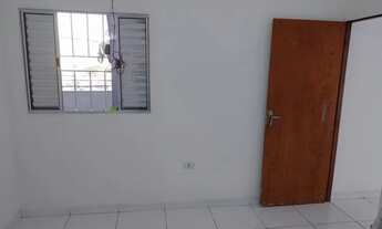 Imagem 2: Alugo 2 comodos com lavanderia e banheiro