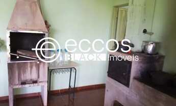 Imagem 4: Chácara à venda, 2 quartos, DISTRITO INDUSTRIAL - Uberlândia/MG