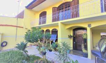 Imagem: Sobrado a venda com espaço de terreno no