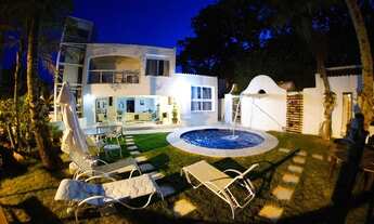 Imagem 3: Casa na Praia do Seus Sonhos com Vista Panorâmica - 04 Suites!