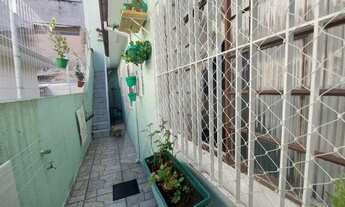 Imagem 4: Casa Térrea com 2 Dormitórios, 2 Vagas, na Vila Isolina Mazzei