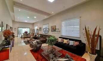 Imagem: Casa para venda possui 300 metros quadrados