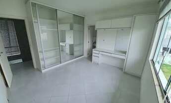 Imagem 2: Casa para venda possui 328 metros quadrados com 4 quartos em Pedra Branca - Palhoça - SC