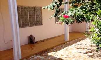 Imagem 2: Casa 2 quartos, bem localizada