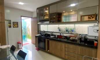 Imagem 5: V.a- Cond. ALamendas das espatodeas