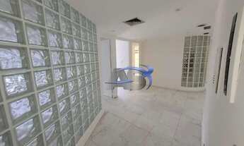 Imagem 3: Conjunto na Faria Lima com 82m² com 4 salas , 2 wc´s e 1 vaga em para alugar, 82 m² por R